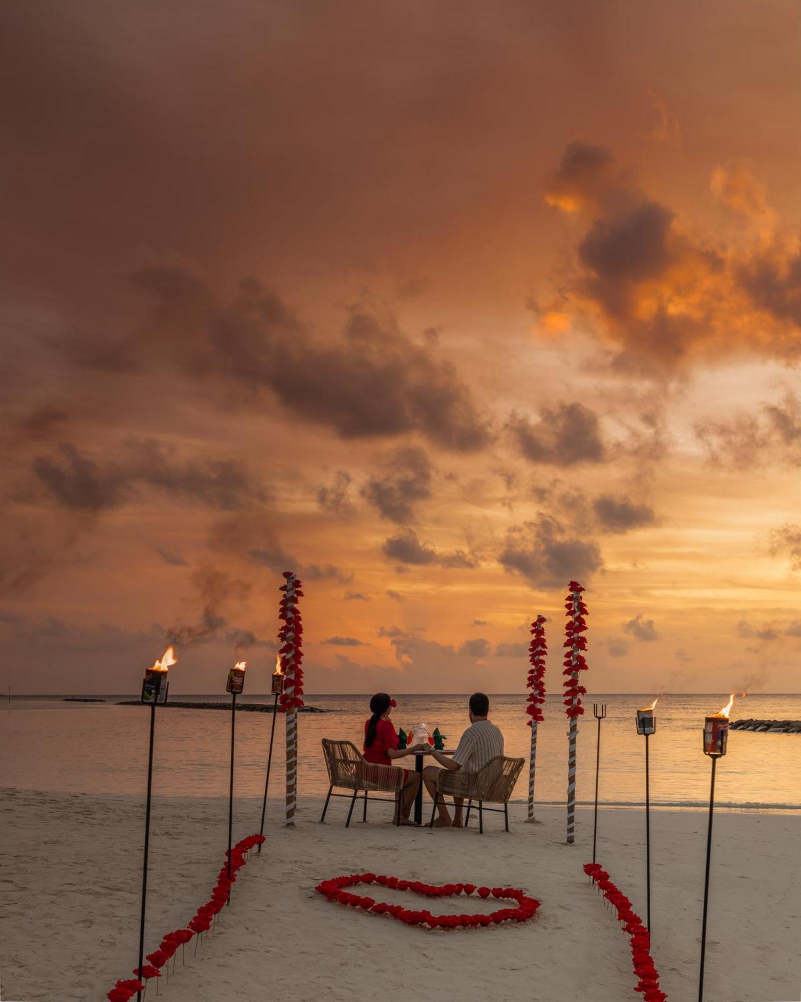 คีนัน รีทรีต Hotel ฟูลิดู ภายนอก รูปภาพ