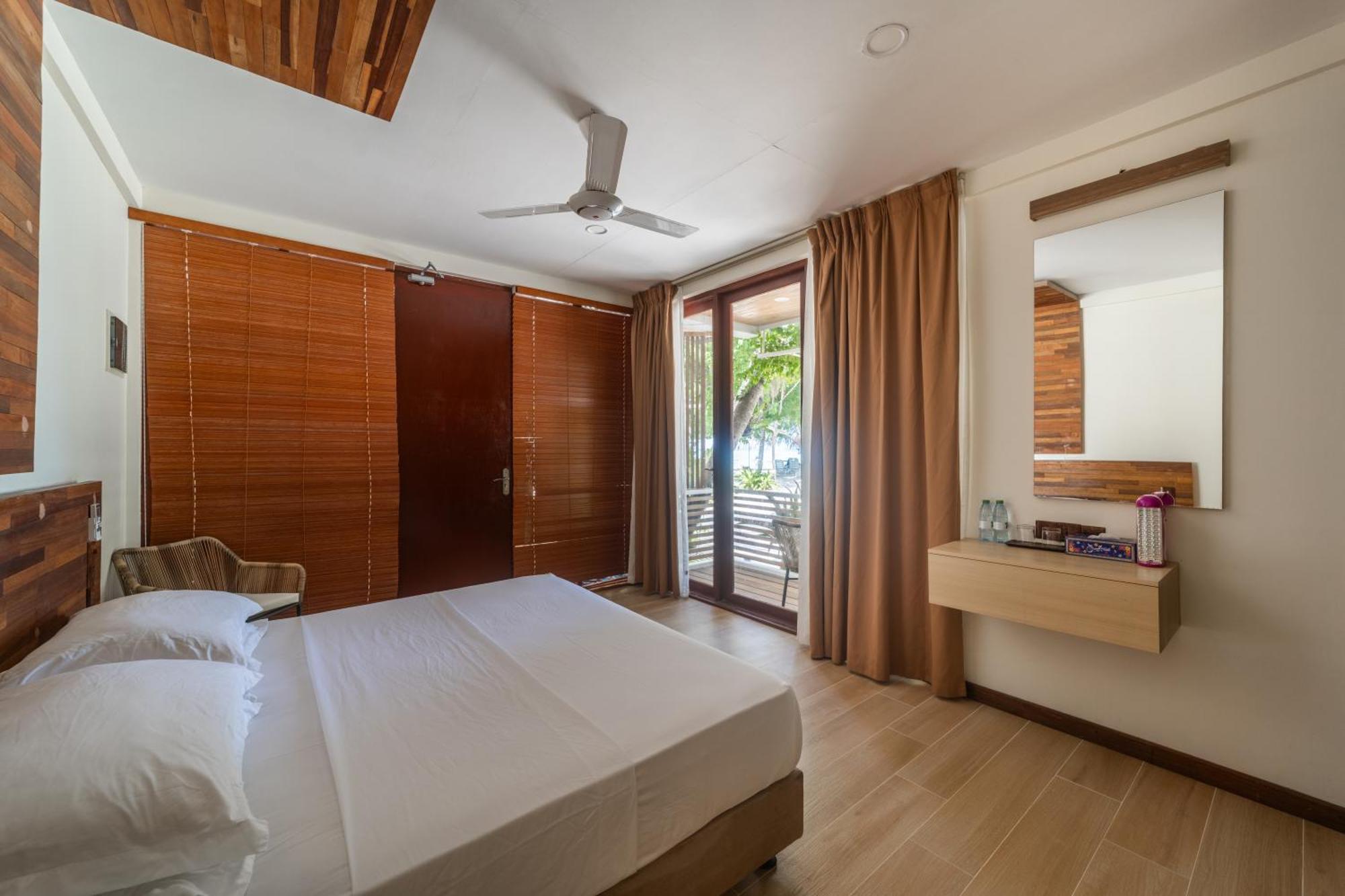 คีนัน รีทรีต Hotel ฟูลิดู ภายนอก รูปภาพ